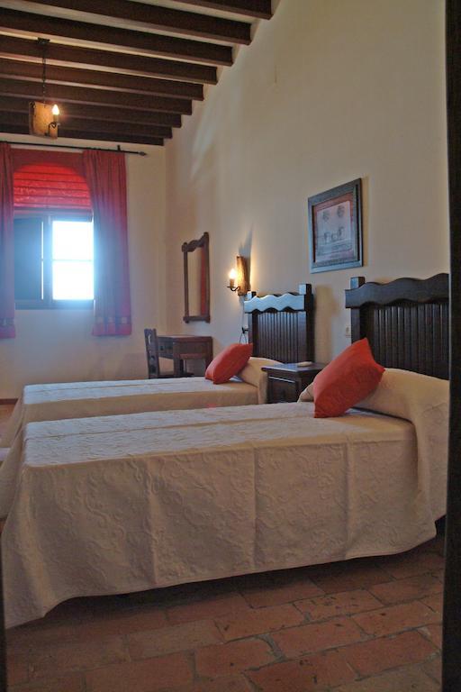 Casa Maika Hotel Montoro Phòng bức ảnh